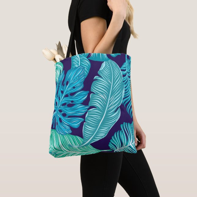 Tropical Green Blue Blätter Muster Tasche (Von Nahem)