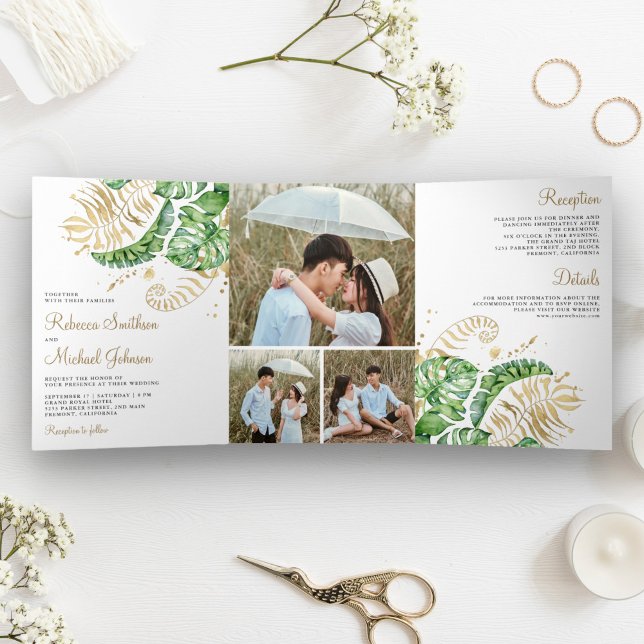 Tropical Green Gold Monstera Palm Blätter Hochzeit Dreifach Gefaltete Einladung (Von Creator hochgeladen)