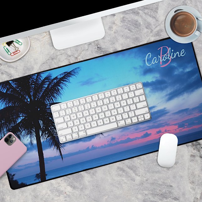Tropical Island Beach Aqua Blue Ocean Pink Sunset Schreibtischunterlage (Von Creator hochgeladen)