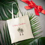 Tropical Merry Christmas Palm Trees Beach Tragetasche<br><div class="desc">Tropical Beach Frohe Weihnachtsstüte,  mit einer Palmen Illustration und Schrift Typografie. Mit anpassbarer Schrift fügen Sie Ihre eigenen Informationen hinzu. Ein fröhliches Accessoire für Ihren Urlaub Shopping.</div>