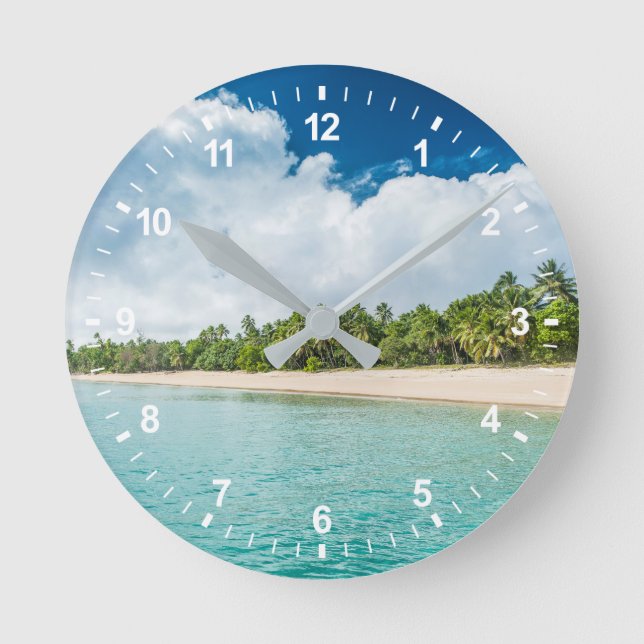 Tropical Palm Fringed Beach Runde Wanduhr (Vorderseite)