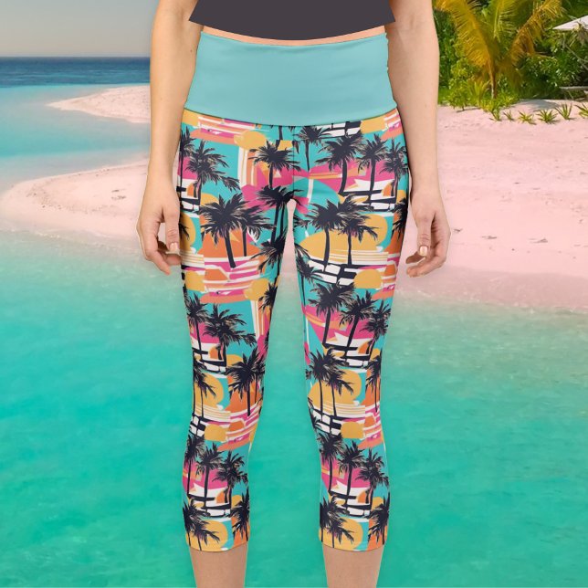 Tropical Palm Tree Beach farbenfroher Sommer Capri Leggings (Stylish women's leggings patterned with palm tree silhouettes and abstract beach sunset design)