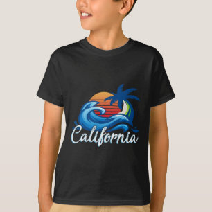 Tropical Sunset Cali Beach Waves Surfen USA Calif T-Shirt