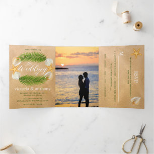 Tropical Wreath Sandy Beach Wedding Suite Dreifach Gefaltete Einladung