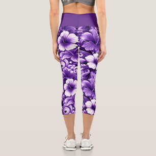 Tropisch-hawaiianische Blume Hibiskus Lila Muster Capri Leggings