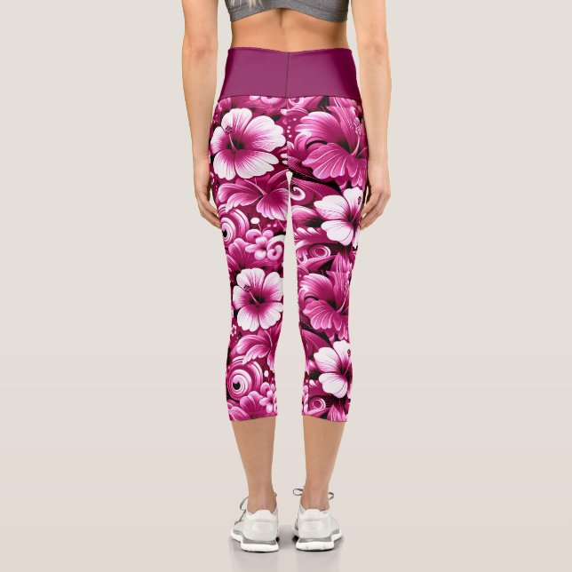 Tropisch-hawaiianische Blume Hibiskus Rosa Weiß Capri Leggings (Rückseite)