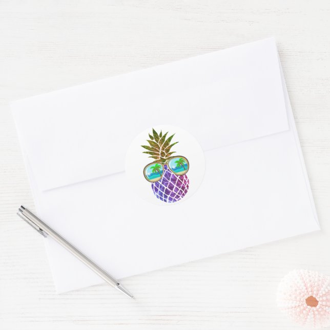 Tropisch rosa lila Ananas Runder Aufkleber (Umschlag)