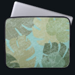 Tropisch verblasste Blätter Laptopschutzhülle<br><div class="desc">"Verblasste tropische Blätter II" von Jade Reynolds. Enthält eine Sammlung tropischer Blätter in verblichenem Design.</div>