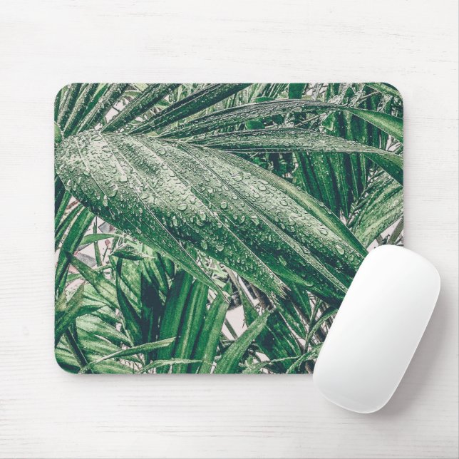 Tropische Blätter mit Regentropfen Mousepad (Mit Mouse)