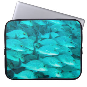 Tropische Fische und Korallenriff im Ozean in Farb Laptopschutzhülle