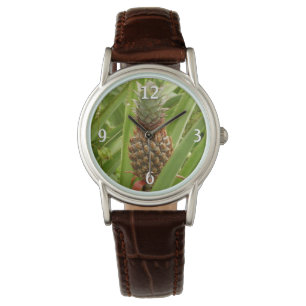Tropische Früchte der Ananas in der Natur Armbanduhr