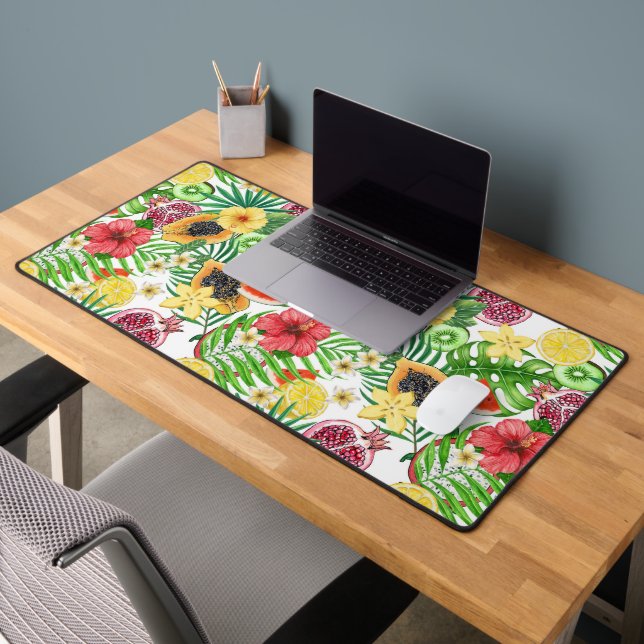 Tropische Michfrüchte, Blume und Blätter in Weiß Schreibtischunterlage (Büro 2)