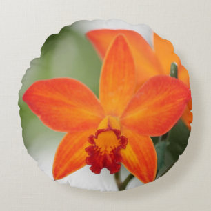 Tropische orange Orchideen-rundes Kissen