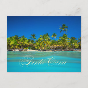 Tropische Palmen am sandigen Strand von Punta Cana Postkarte