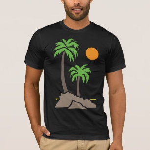 Tropische Palmen mit Sonne auf einer kleinen Insel T-Shirt