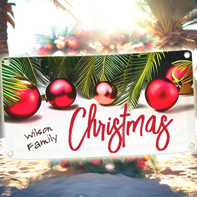 Tropische Weihnachtspalme Rote Grüne Familie Name Banner (Tropical Christmas palm tree & ornaments personalized holiday party banner)