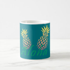 tropischer "aloha" Text des Sommers, bunte Ananas Kaffeetasse