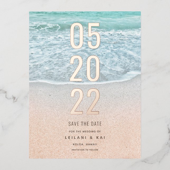 Tropischer Ozean und Sandstrand Save the Date Folie Einladungspostkarte (Vorderseite)