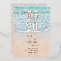 Tropischer Ozean und Sandstrand Save the Date