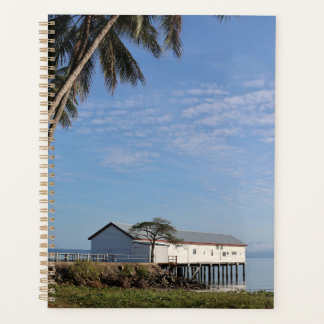 Tropischer Port Douglas Sugar Wharf Ozeanblick Planer