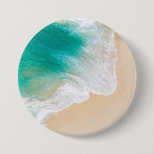 Tropischer Sand-Strand - Wellen - Drohne-Ansicht Button