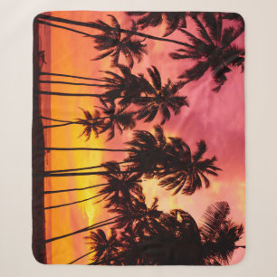 Tropischer Sonnenuntergang: Silhouette in Palm. Sherpadecke