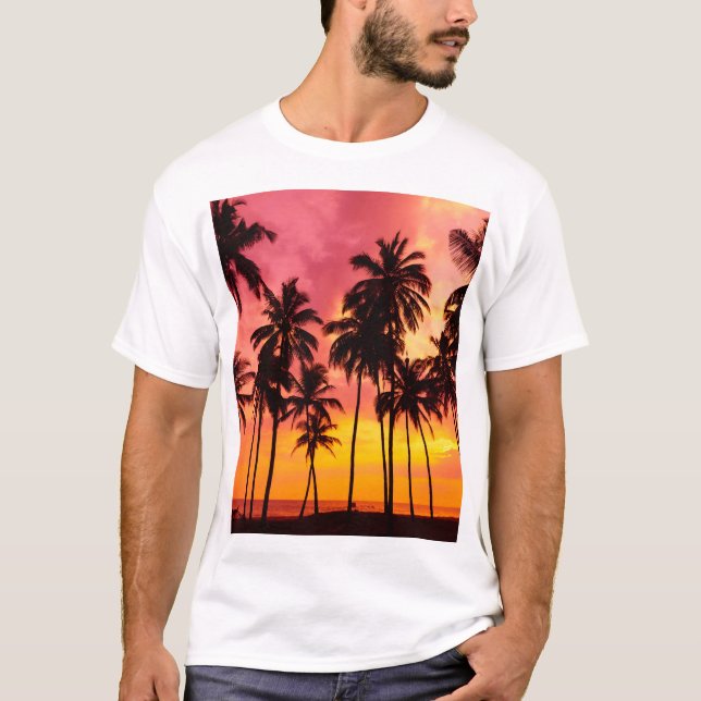 Tropischer Sonnenuntergang: Silhouette in Palm. T-Shirt (Vorderseite)