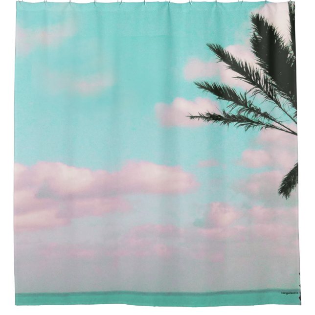 Tropischer Strand, Meerblick, rosa Wolken, Palme Duschvorhang (Vorderseite)