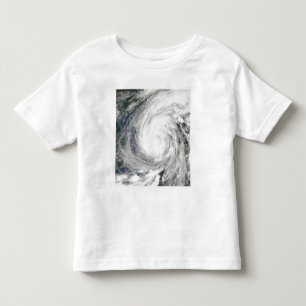 Tropischer Sturm Chanchu Kleinkind T-shirt