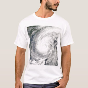 Tropischer Sturm Chanchu T-Shirt