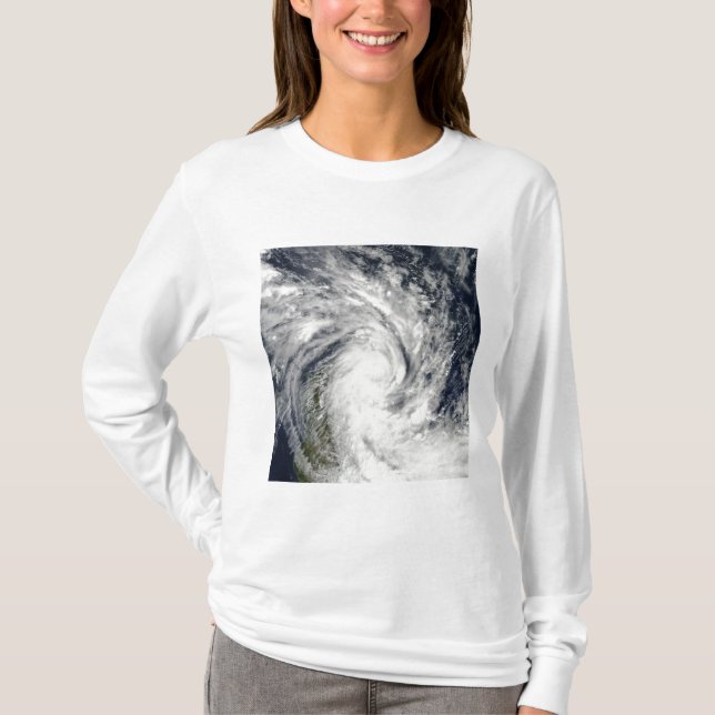 Tropischer Sturm Jade über Madagaskar T-Shirt (Vorderseite)