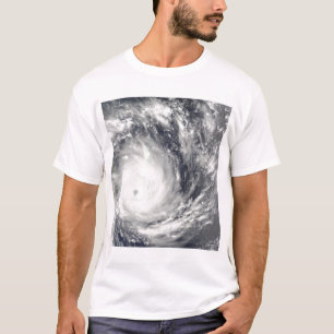 Tropischer Wirbelsturm Gael vor Madagaskar T-Shirt