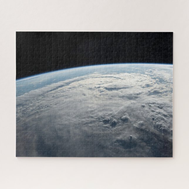 Tropischer Zyklon Idai über der afrikanischen Küst (Horizontal)