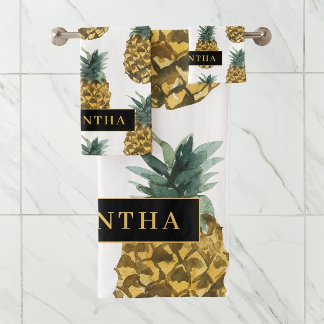 Tropisches Ananas-Muster mit Namen Badhandtuch Set (Von Creator hochgeladen)