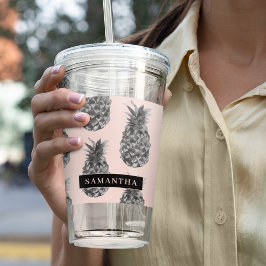 Tropisches Grau-Pink-Ananas-Muster mit Namen Acryltrinkbecher