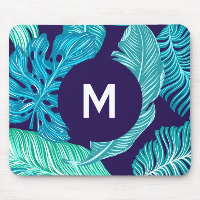 Tropisches Grün-Blau-Blattmuster Monogramm Mousepad (Vorne)