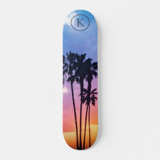 Tropisches Regenbogenfarbenpalmenmuster Skateboard