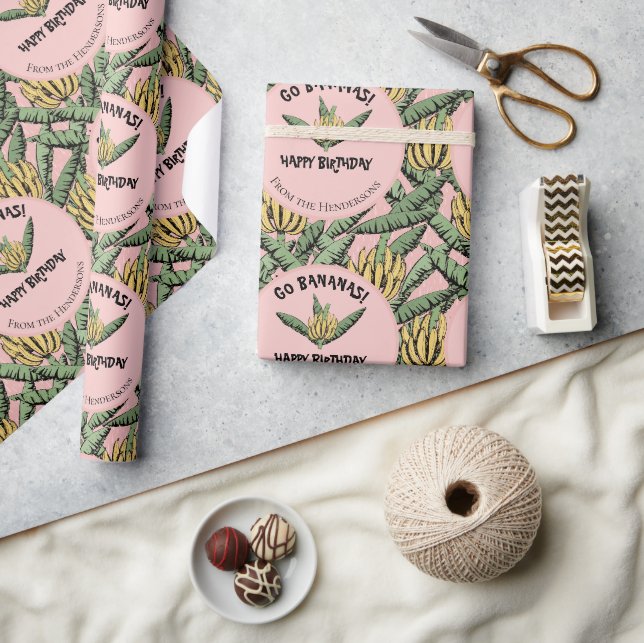 Tropisches Rosa Go Bananen Happy Birthday Banana Geschenkpapier (Kunsthandwerk)