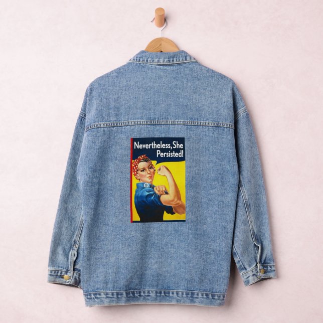 Trotzdem behielt sie Rosie The Riveter bei Jeansjacke (Hangar)