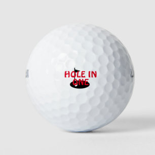 Trou dans une balle de golf