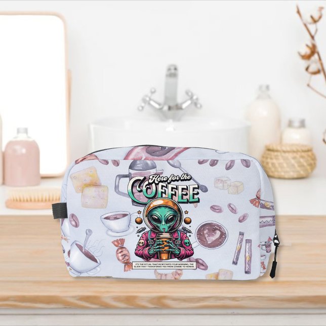 Trousse De Toilette Alien ici pour le café (Créateur téléchargé)