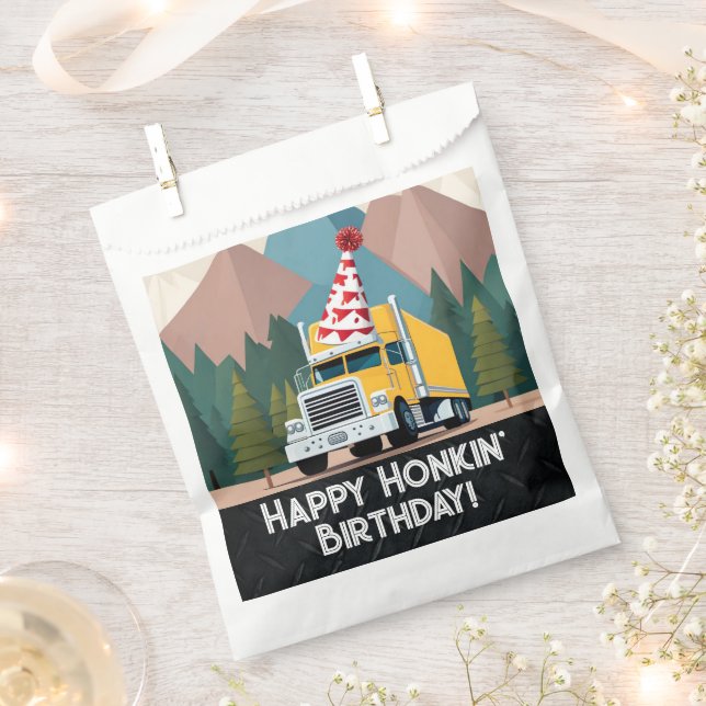 Truck Happy Birthday Party Funny Transport Geschenktütchen (Ausgeschnitten)