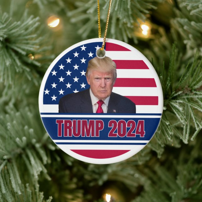 Trump 2024 Amerikanische Flagge Keramik Ornament (Baum)