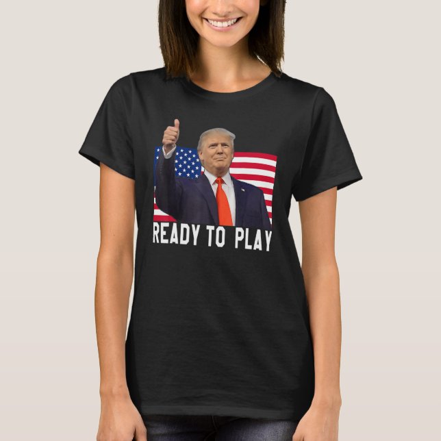Trump 2024 Flag 45 47 Wahlen Rettete Amerika wiede T-Shirt (Vorderseite)
