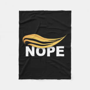 Trump 2024 Nope Nicht wieder lustig Trump 1 Fleecedecke