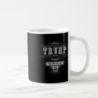 Trump erobert Amerika zurück 2025 - Verzierte Grav Kaffeetasse