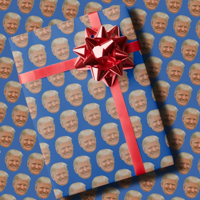 Trump Face Gift Wrap Geschenkpapier (Von Creator hochgeladen)