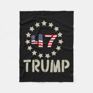 Trump-Fahne 2024 (auf dem Stapel): Amerika als Tru Fleecedecke