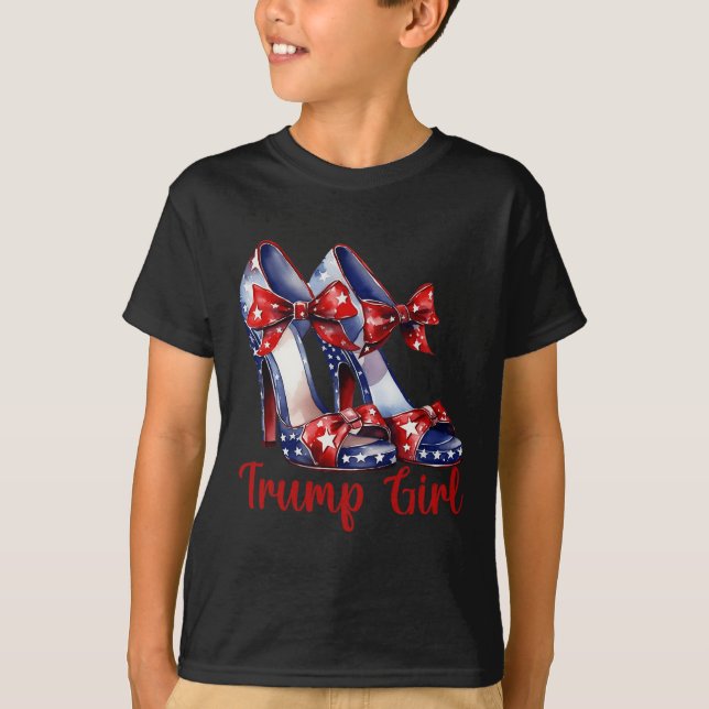 Trump Girl High Heel Stilettos amerikanische Flagg T-Shirt (Vorderseite)