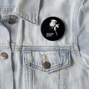 Trump Mittelfinger 2026 Meme Lustig Button
